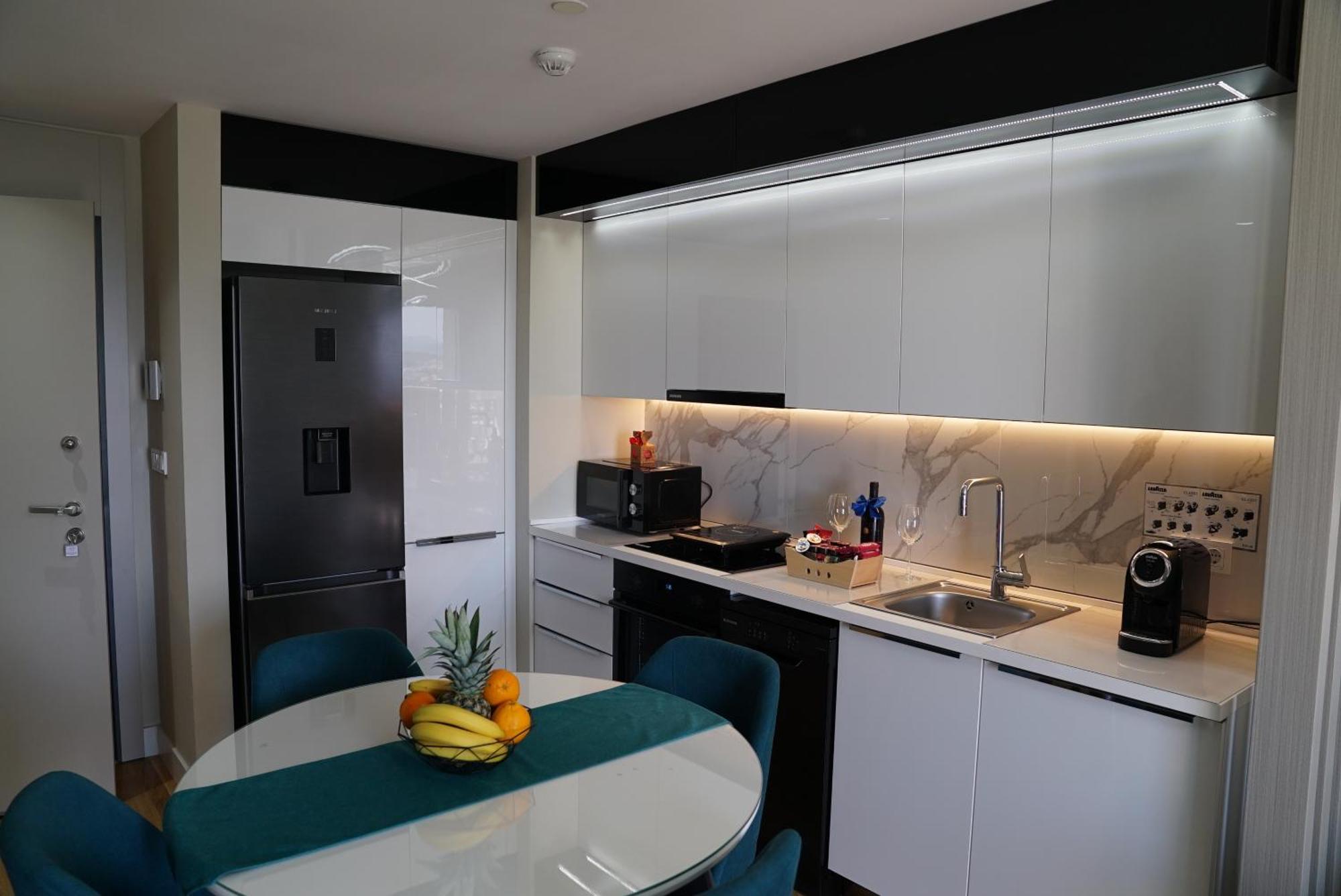 Diamond 72 Apartment , Skopje City - Center, Diamond Residences, Free Parking מראה חיצוני תמונה