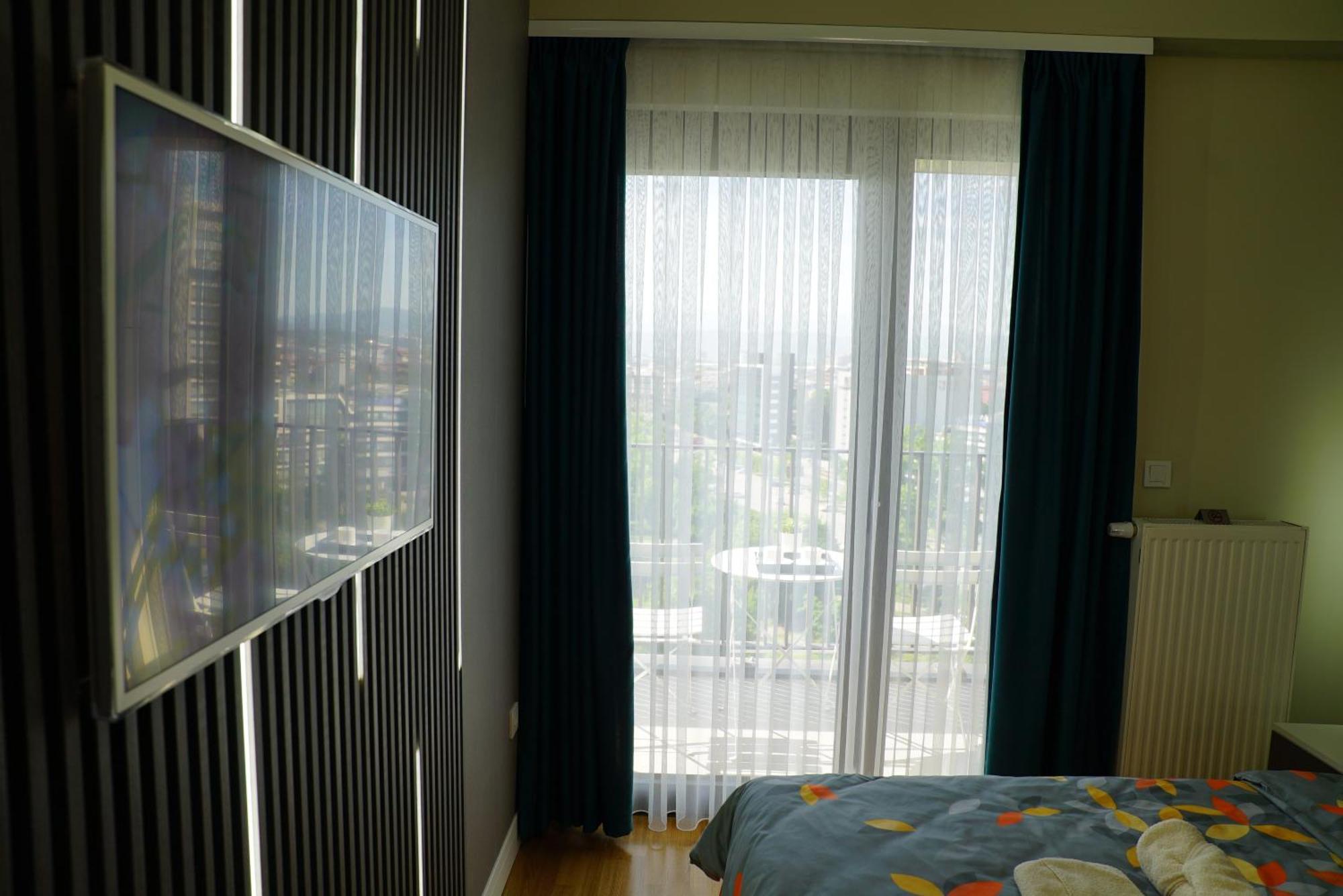 Diamond 72 Apartment , Skopje City - Center, Diamond Residences, Free Parking מראה חיצוני תמונה